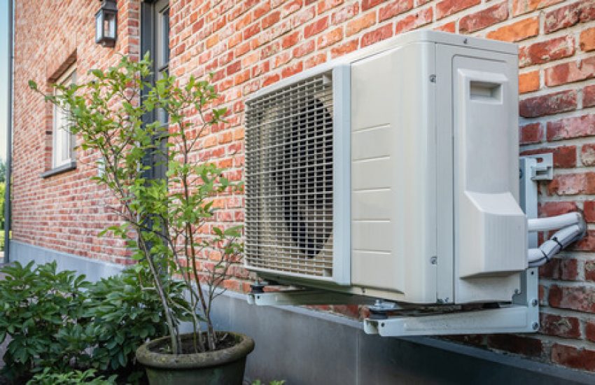 heat pump repair signs